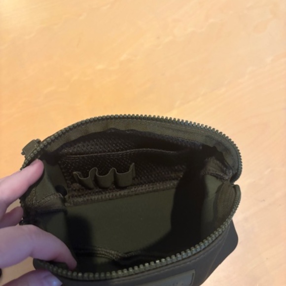 Dagne Dover Hunter Toiletry bag - small - Picture 3 of 6